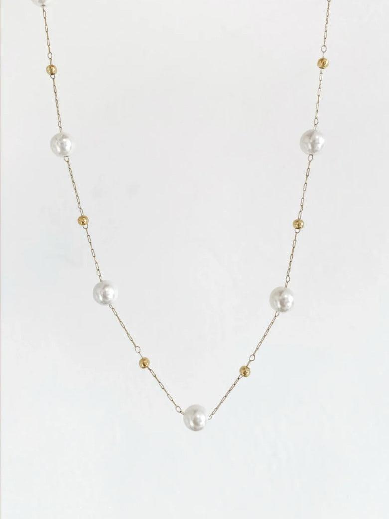 Lino De Gasperi - Handmade Pearl Necklace